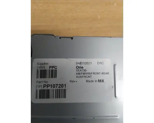 INTERNATIONAL LT RADIO AMFMBLUETOOTH