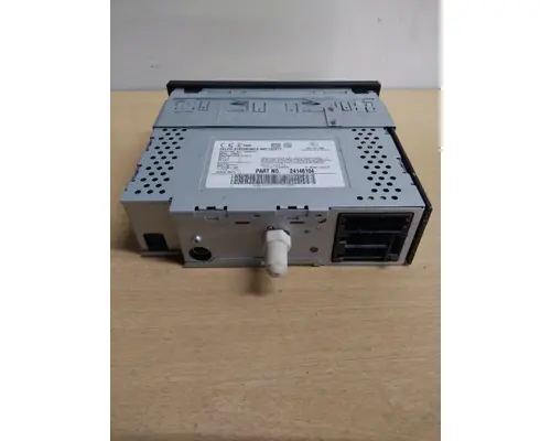 INTERNATIONAL LT RADIO AMFMBLUETOOTH