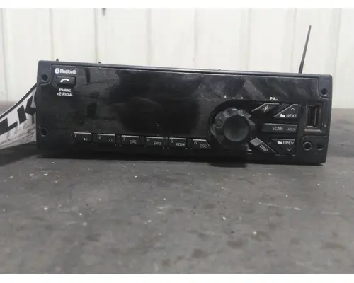 INTERNATIONAL LT RADIO AMFMBLUETOOTH