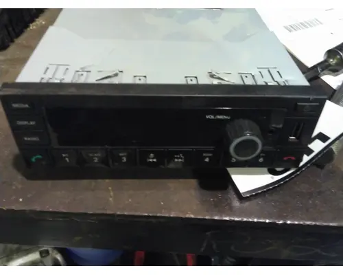 INTERNATIONAL LT RADIO AMFMBLUETOOTH