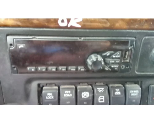 INTERNATIONAL LT RADIO AMFMBLUETOOTH