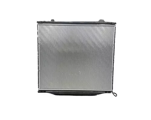 INTERNATIONAL LT Radiator