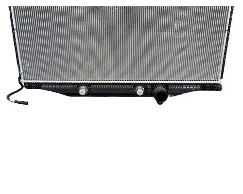 INTERNATIONAL LT Radiator