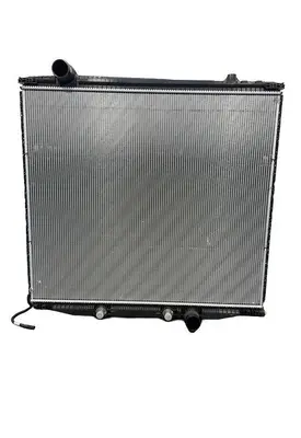 INTERNATIONAL LT Radiator