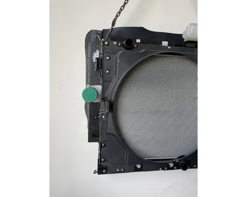 INTERNATIONAL LT Radiator
