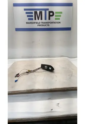 INTERNATIONAL LT Radio