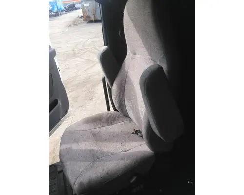 INTERNATIONAL LT SEAT, FRONT