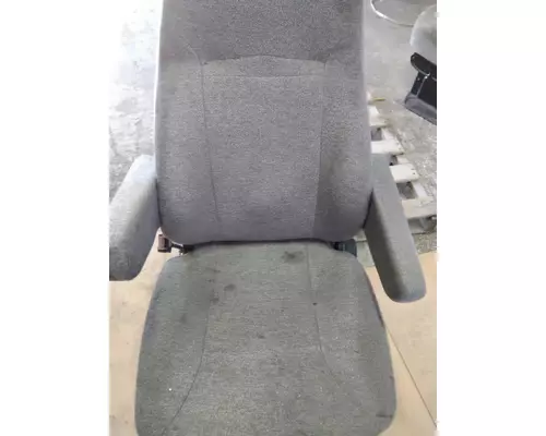 INTERNATIONAL LT SEAT, FRONT