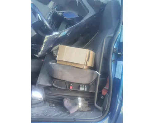 INTERNATIONAL LT SEAT, FRONT