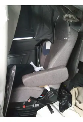 INTERNATIONAL LT SEAT, FRONT