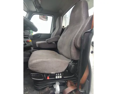 INTERNATIONAL LT SEAT, FRONT