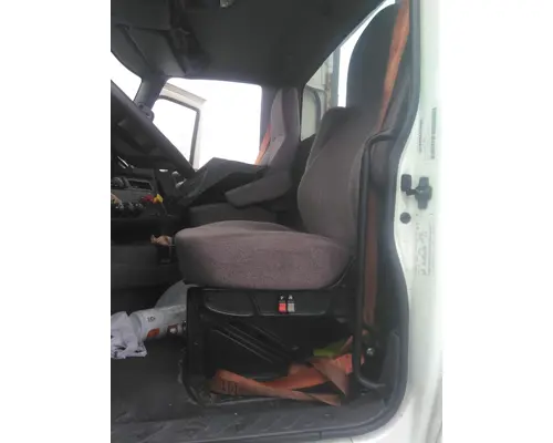 INTERNATIONAL LT SEAT, FRONT