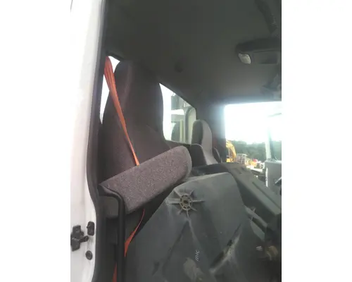 INTERNATIONAL LT SEAT, FRONT