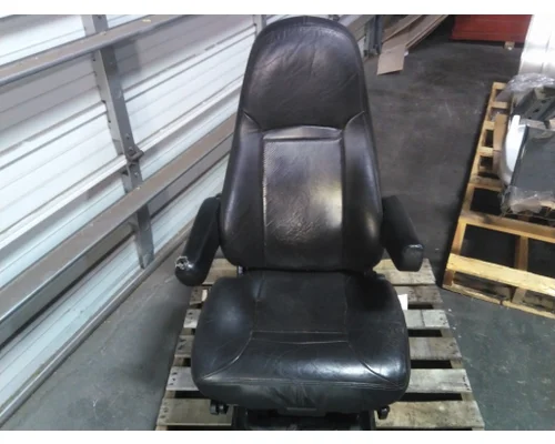 INTERNATIONAL LT SEAT, FRONT