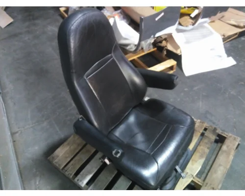 INTERNATIONAL LT SEAT, FRONT