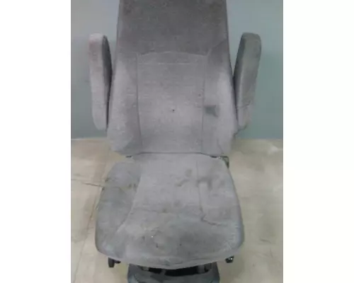 INTERNATIONAL LT SEAT, FRONT