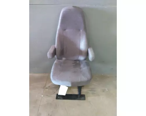 INTERNATIONAL LT SEAT, FRONT