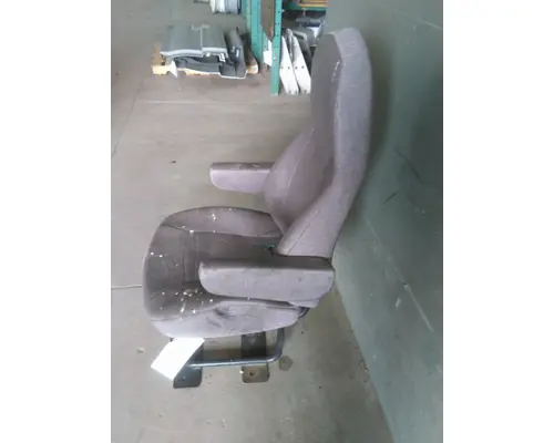 INTERNATIONAL LT SEAT, FRONT