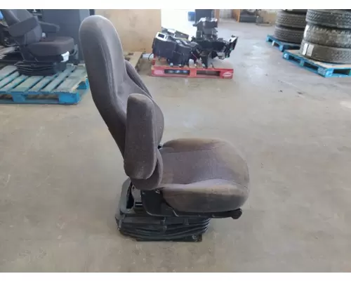INTERNATIONAL LT SEAT, FRONT