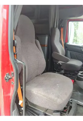 INTERNATIONAL LT SEAT, FRONT