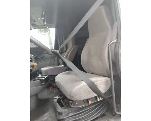 INTERNATIONAL LT SEAT, FRONT