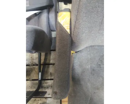 INTERNATIONAL LT SEAT, FRONT