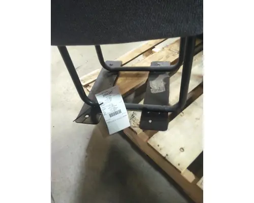 INTERNATIONAL LT SEAT, FRONT