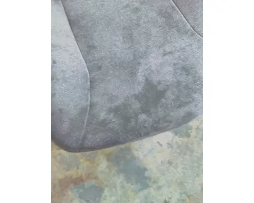 INTERNATIONAL LT SEAT, FRONT