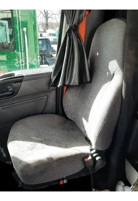 INTERNATIONAL LT SEAT, FRONT