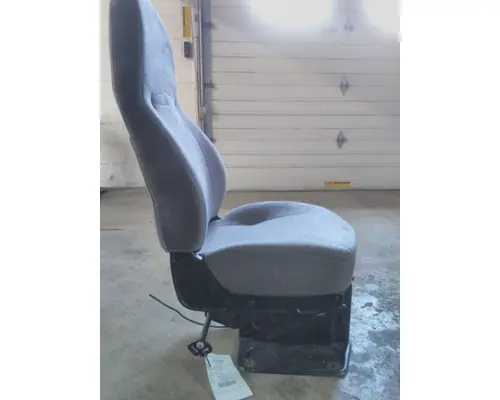 INTERNATIONAL LT SEAT, FRONT