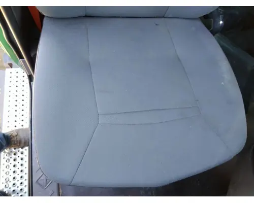 INTERNATIONAL LT SEAT, FRONT