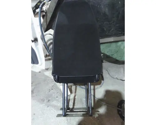 INTERNATIONAL LT SEAT, FRONT