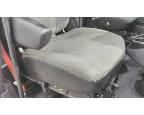 INTERNATIONAL LT SEAT, FRONT