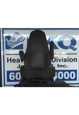 INTERNATIONAL LT SEAT, FRONT