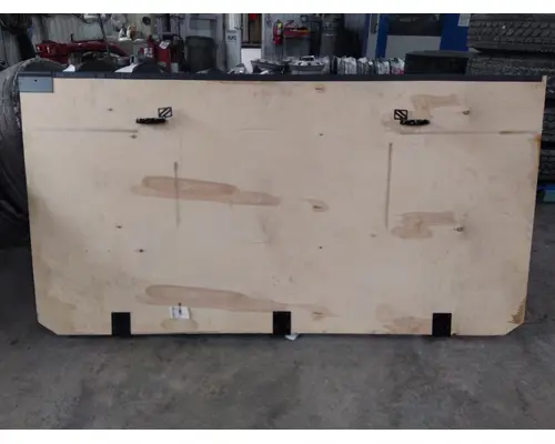 INTERNATIONAL LT SLEEPER BUNK