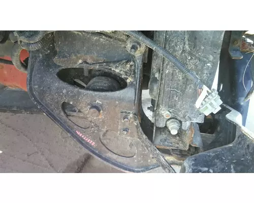 INTERNATIONAL LT SPRING HANGER