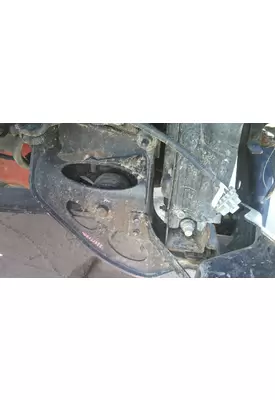 INTERNATIONAL LT SPRING HANGER