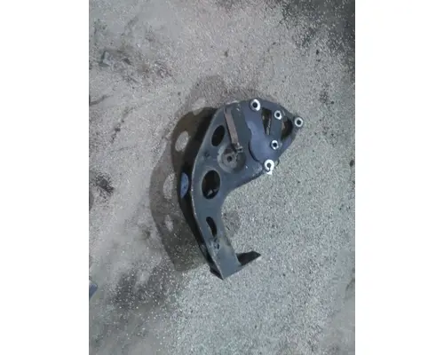 INTERNATIONAL LT SPRING HANGER