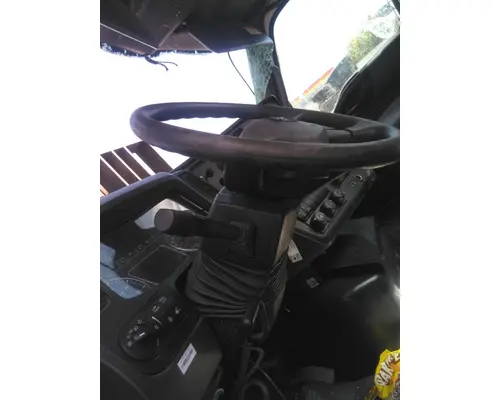 INTERNATIONAL LT STEERING COLUMN