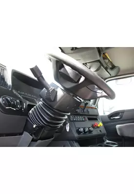 INTERNATIONAL LT STEERING COLUMN