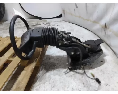 INTERNATIONAL LT STEERING COLUMN