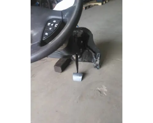 INTERNATIONAL LT STEERING COLUMN