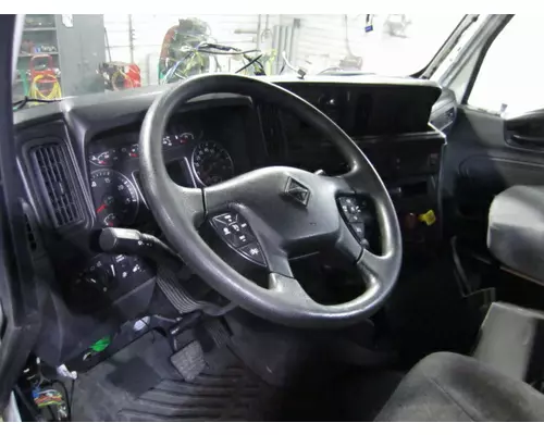 INTERNATIONAL LT STEERING COLUMN