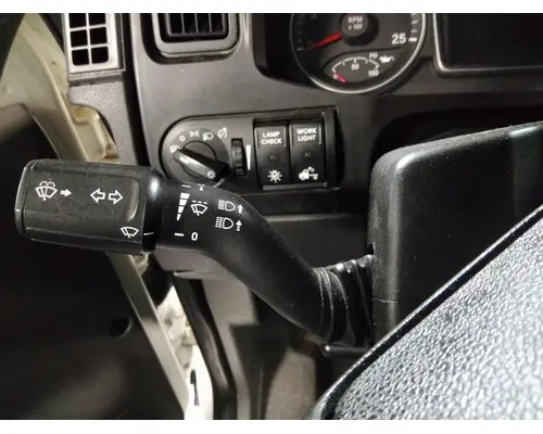 INTERNATIONAL LT STEERING COLUMN