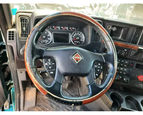 INTERNATIONAL LT STEERING COLUMN