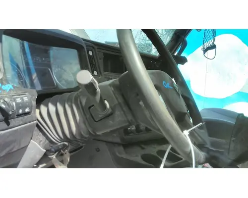 INTERNATIONAL LT STEERING COLUMN