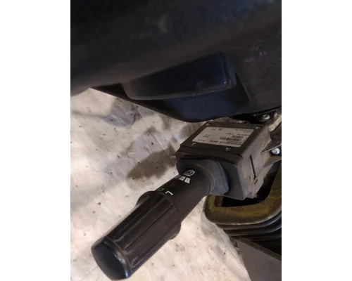 INTERNATIONAL LT STEERING COLUMN
