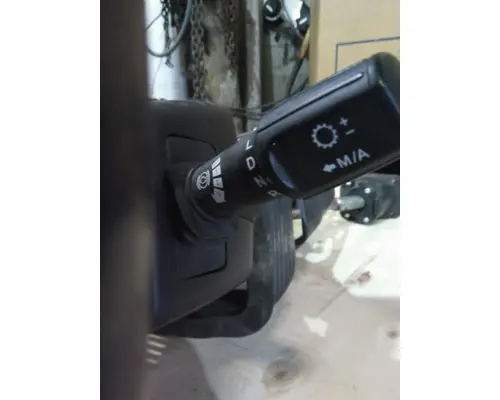 INTERNATIONAL LT STEERING COLUMN