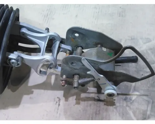 INTERNATIONAL LT STEERING COLUMN