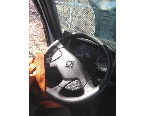 INTERNATIONAL LT STEERING WHEEL